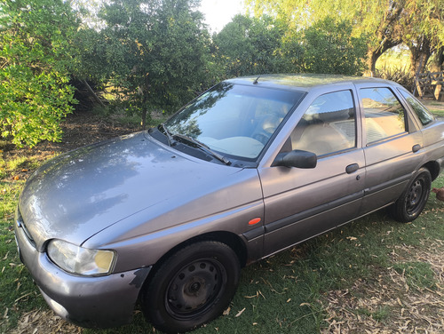 Ford Escort 1.8 Lx D