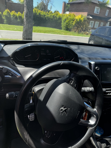 Peugeot 2008 1.6 Thp Sport