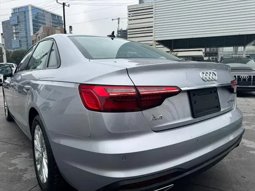 Audi A4 2.0 Dynamic Mhev At
