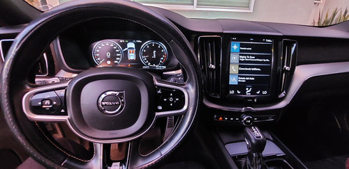 Volvo XC60 2.0 T6 R-design Awd At