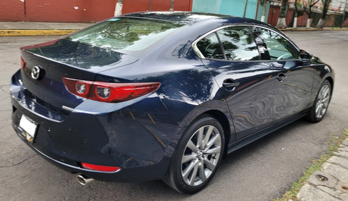 Mazda 3 Gran Touring Sedan 2023