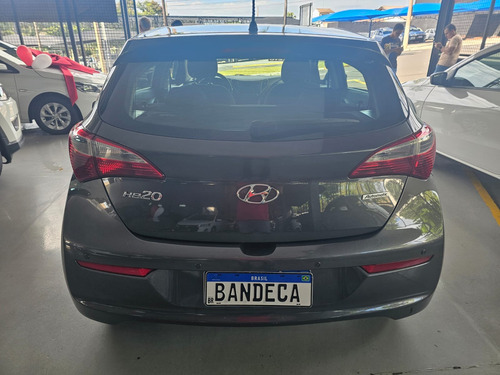 Hyundai HB20 1.6 COMFORT PLUS 16V FLEX 4P AUTOMÁTICO