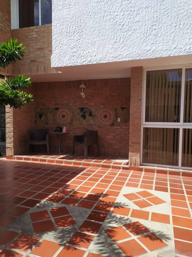 Imagen 12 de 12 de Los Pomelos Quinta De 2 Niveles