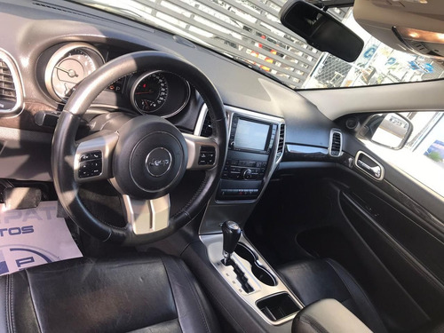 Imagen 9 de 11 de Jeep Grand Cherokee 2011 3.6 V6 Laredo Lujo 4x2 At