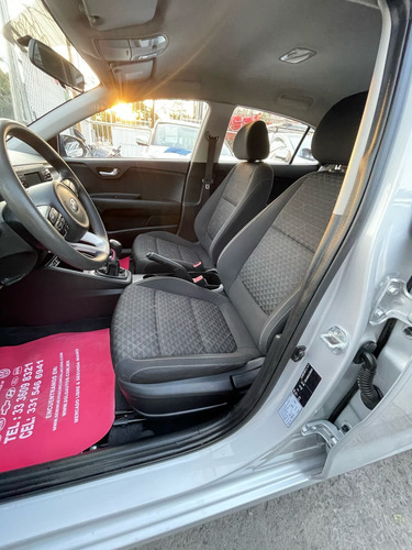 Kia Rio 1.6 Lx Sedan Mt