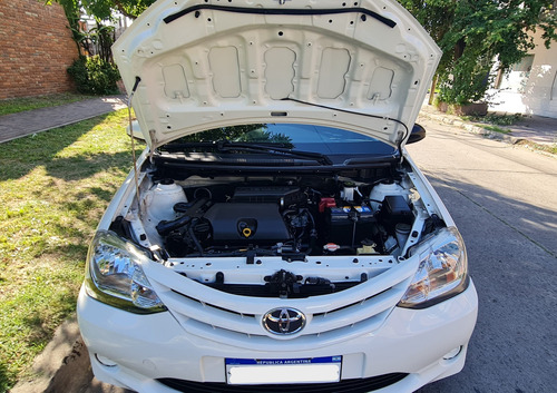 Toyota Etios 1.5 Xs