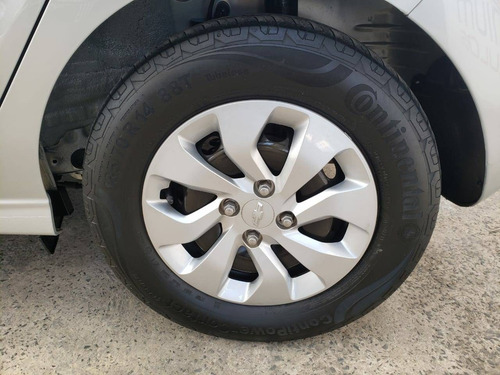 Imagem 12 de 12 de Chevrolet Onix 1.0 Mpfi Joy 8v Flex 4p Manual