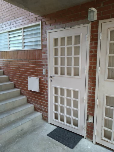 Imagen 3 de 12 de Apartamento En Venta Alto Grande