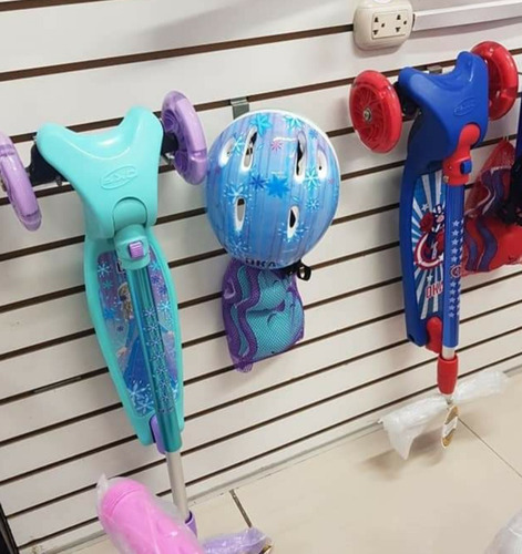 Escoter De Oka Frosen,soy Luna,araña,capitan,aurora 2a 8