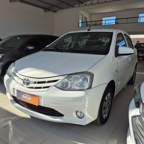 Toyota Etios X 1.3 Flex 16V 5p Mec.
