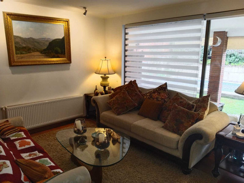 Casa 146 M2, 4d+4b+piscina, Peñalolén (71833)
