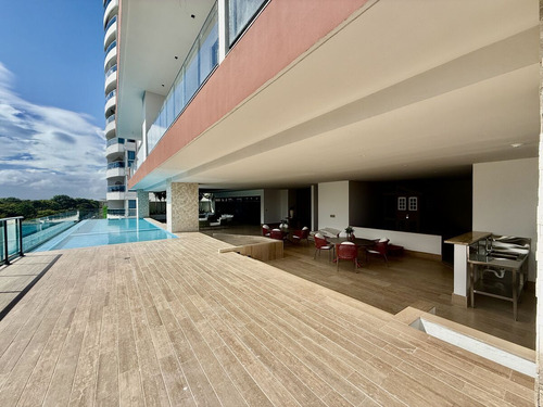 Torre En Anacaona Con Apartamentos En Venta Con Vista Al Mar