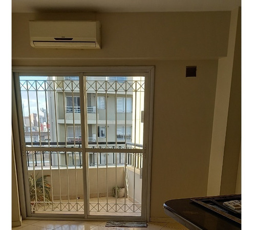 Imagen 2 de 10 de Lanus Oeste- Departamento Impecable En La Mejor Zona De Lanus