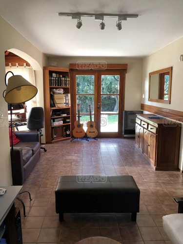 Imagen 8 de 23 de Departamento Duplex En Venta Ubicado En Jardín Botánico, Bariloche, Patagonia