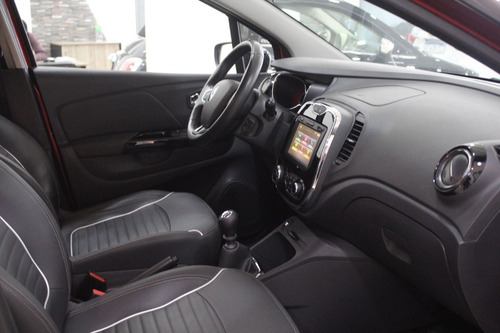 Imagen 20 de 25 de Renault Captur 2.0 Intens 2016 65.000km
