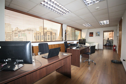 Amplia Planta Libre Conectada A Privados Sector El Golf