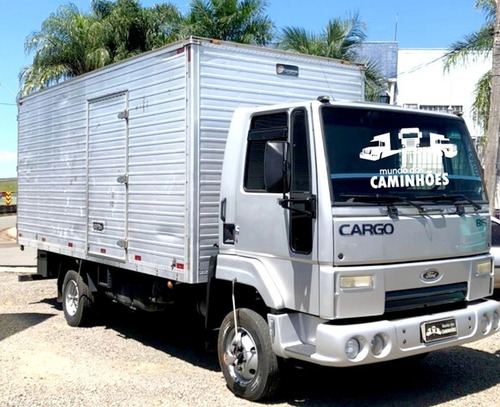Imagem 3 de 8 de Ford Cargo 815 2011 Baú Alumínio
