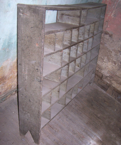 Antigua Estanteria Artesanal De Taller Madera Pesada (Usado)