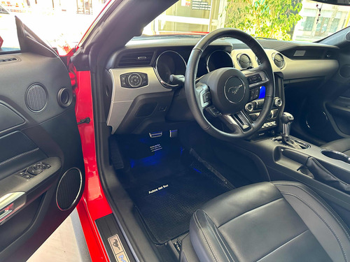 Ford Mustang 5.0 Gt 421cv