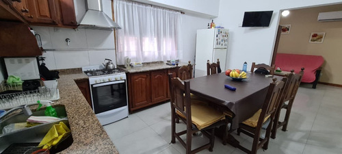 Imagen 6 de 10 de Hermosa Casa 4 Ambientes En Zona Residencial