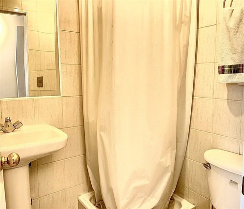 Departamento En Venta De 4 Dorm. En Lo Barnechea