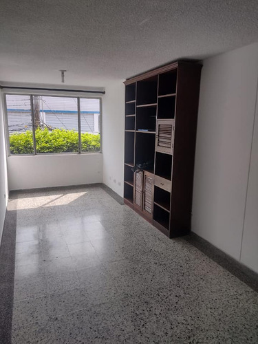 Venta Apartamento En Santa Anita, Sur De Cali 773.