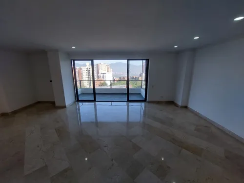 Arriendo Apartamento En Los Balsos