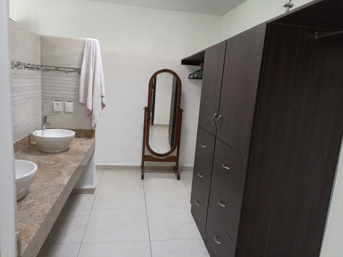 Imagen 15 de 22 de Venta De Casa En Horizontes Irapuato