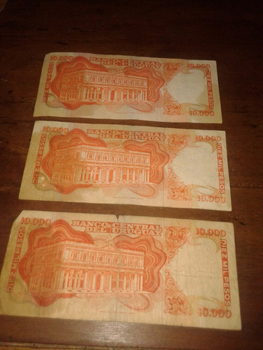 Billete De Diez Mil Pesos Uruguayos