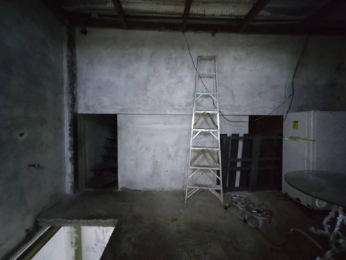 Imagen 6 de 8 de Local Comercial Con Frigorífico En Venta Quinta Crespo Negociable