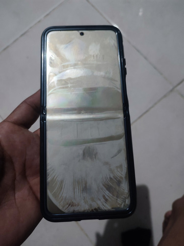 Motorola Razr 2023 Xt2323 Emericano No Liberado Cricket (Usado)