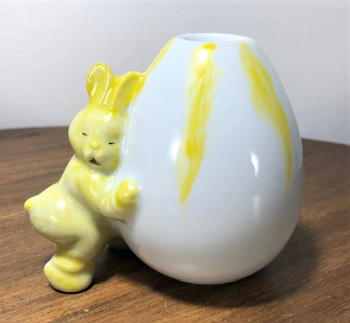 Imagem 4 de 9 de Kit 3 Coelhos Porta-vela Porcelana - Páscoa