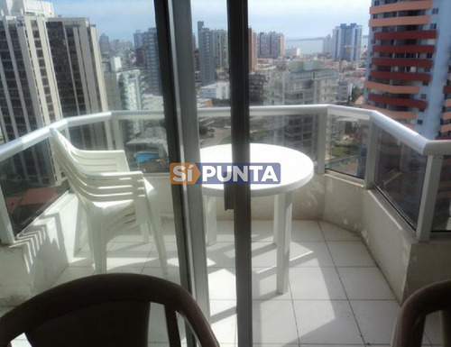 Imagen 4 de 25 de A Pasos Del Mar