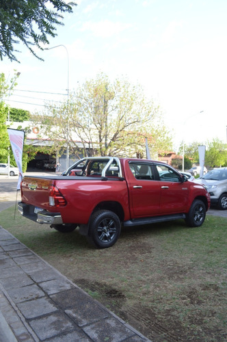 Imagen 6 de 15 de Toyota Hilux 2.4 Dc Sr 4x2