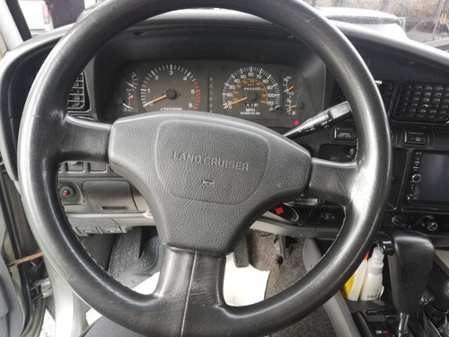Toyota Land Cruiser Fj 80l Burbuja