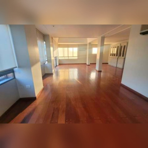 Venta Departamento De Calidad, 3 Dorm+dep De Servicio+bauleras+cocheras, Av Sarmiento Al 400