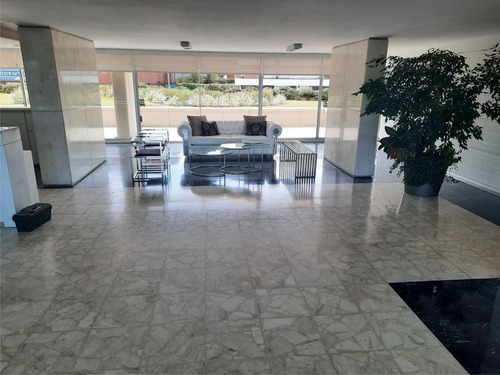 Imagen 16 de 17 de Hermosos Departamento - Playa Mansa