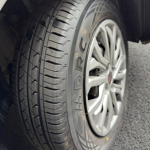 Fiat Cronos 1.0 6V Flex