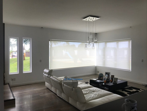 Imagen 2 de 13 de Casa En Venta Rambla Costanera