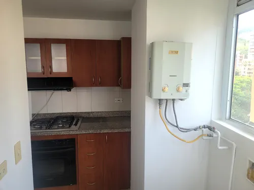 Alquiler Aparta Estudio Loma Lalinde