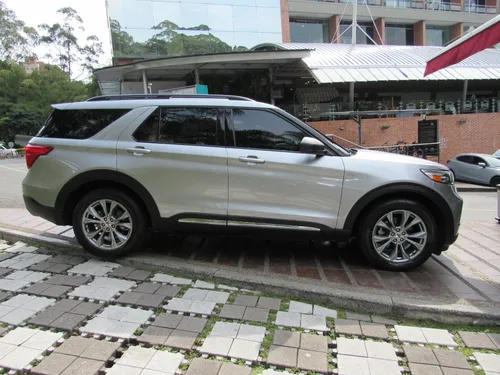 Ford Explorer Xlt Cc2260 Automatica 4x4 7 Puestos 300 Hp