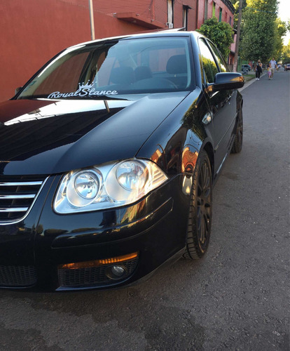 Volkswagen Bora 1.8 Highline T 180cv 2011
