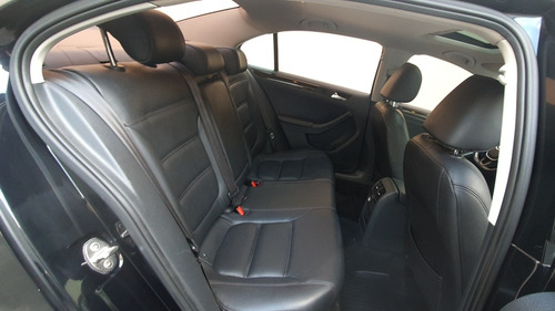 Volkswagen Vento 2.5 Luxury 170cv