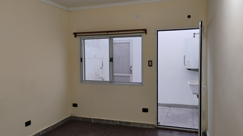 Se Alquila Casa En Ciudadela