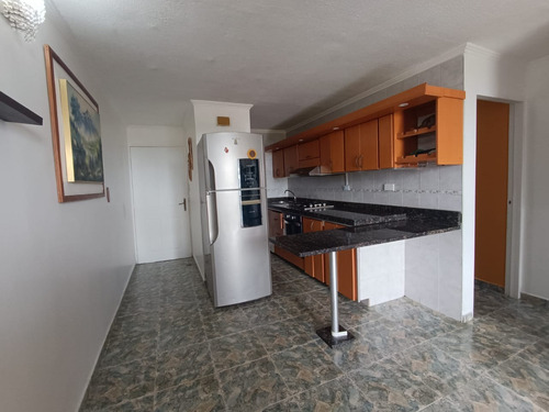 Apartamento En Valencia. Res Los Laureles. (spatrc-22)