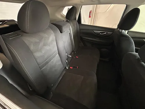 Nissan X-Trail 2.5 Sense 2 Filas Cvt