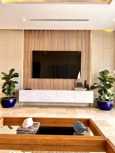 Venta De Hermoso Apartamento Con Vista A La Marina De Cap Cana, Punta Cana