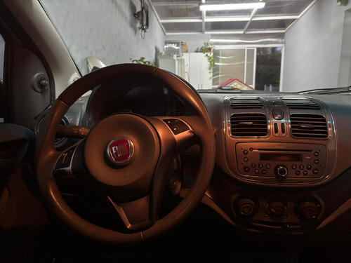 Fiat Grand Siena 1.6 essence 16 V
