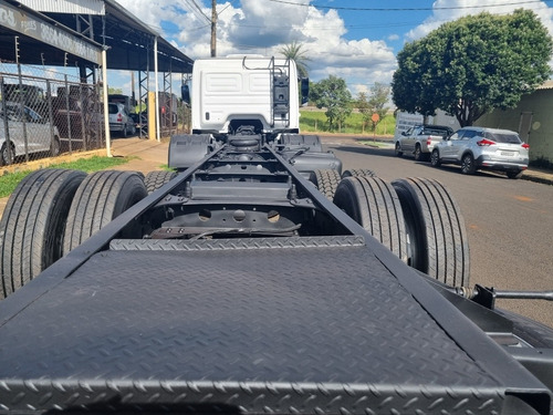 Imagem 7 de 11 de Atego 2428 Bitruk Avenida Caminhoes