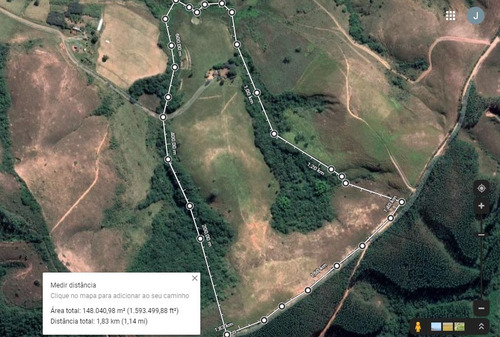Vende-se Sítio Com Área Total De 14.6 Hectares